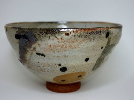 Imagen que contiene interior, tabla, taza, pltano

Descripcin generada automticamente