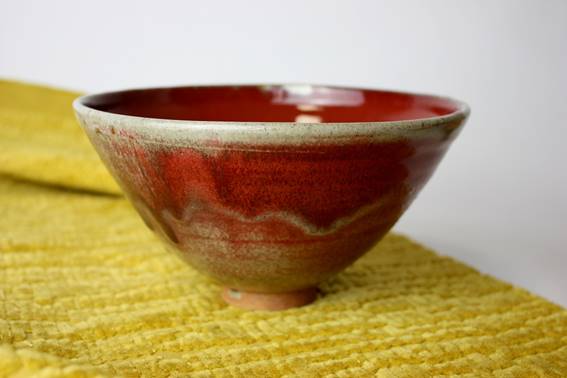 Imagen que contiene taza, tabla, tazn, pequeo

Descripcin generada automticamente