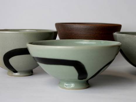 Imagen que contiene interior, tabla, tazn, taza

Descripcin generada automticamente