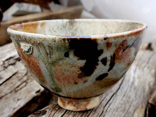 Imagen que contiene taza, tabla, comida, hecho de madera

Descripcin generada automticamente